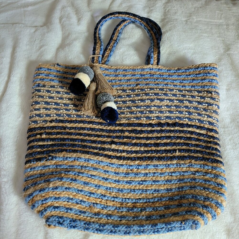 Large Woven Jute Beach Bag w/ Tassels